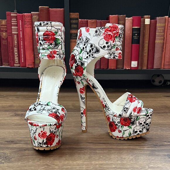 Ami Clubwear RARE Skull and Red Roses Platform Heels Sz 7 - Picture 2 of 15
